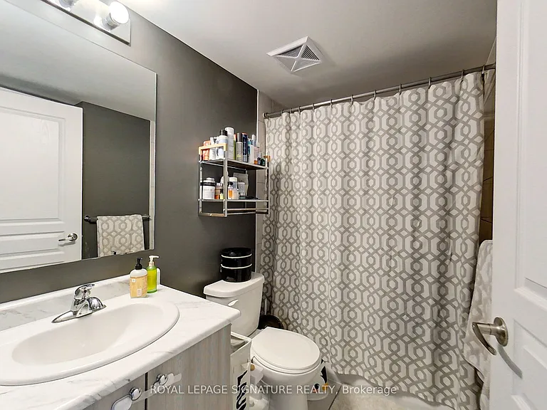 7 Anchorage Cres #304 — Photo 20