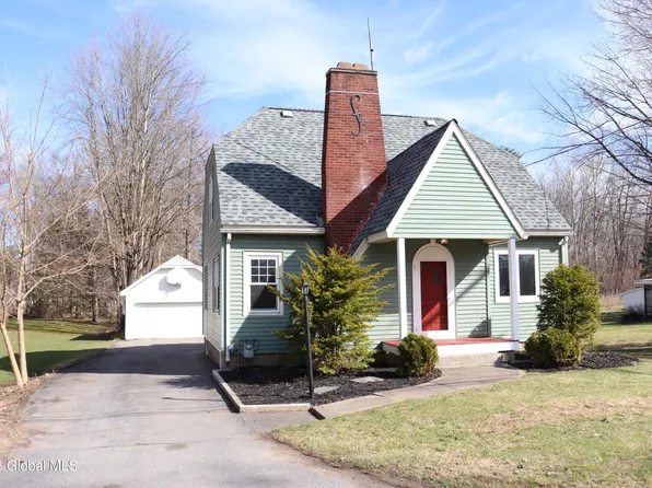 130 Lake Hill Road, Burnt Hills, NY 12027