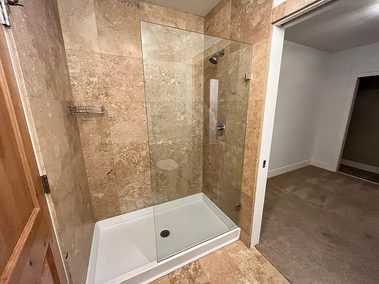 838 SE 38th Ave #302 — Photo 18