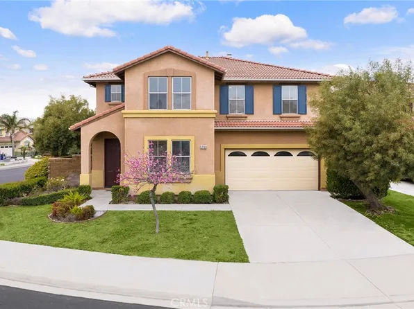 5786 Adam Ct, Fontana, CA 92336