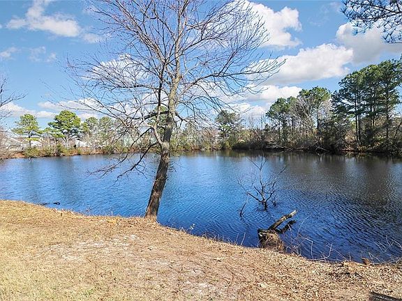Enjoy the peaceful view and even fish, kayak, or paddleboard from your back yard!