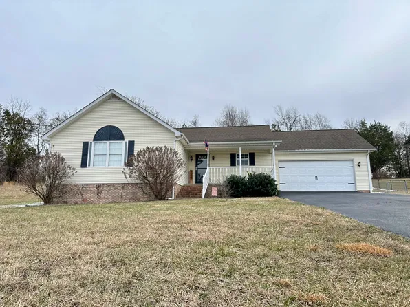 4043 Elwin Dr, Cookeville, TN 38506