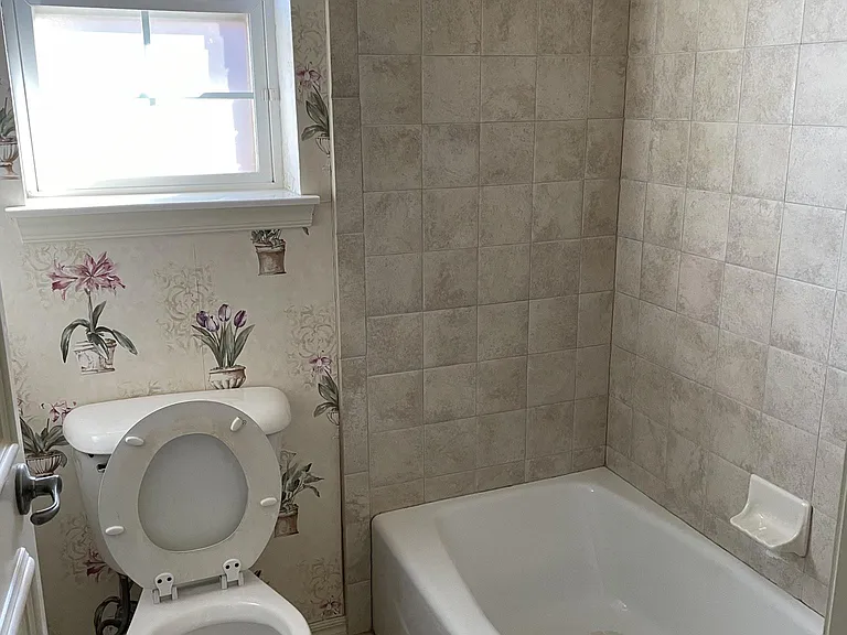 2508 NW 151st St — Photo 18