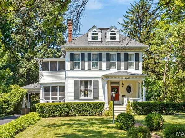 215 Rosemont Ave, Saint Louis, MO 63119