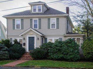 24 Homestead Rd, Marblehead, MA 01945