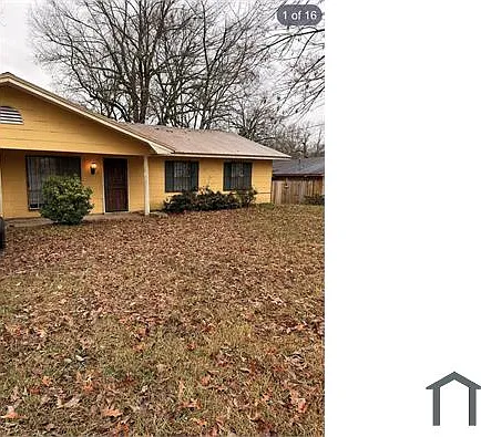 115 Hayes Dr — Photo 1