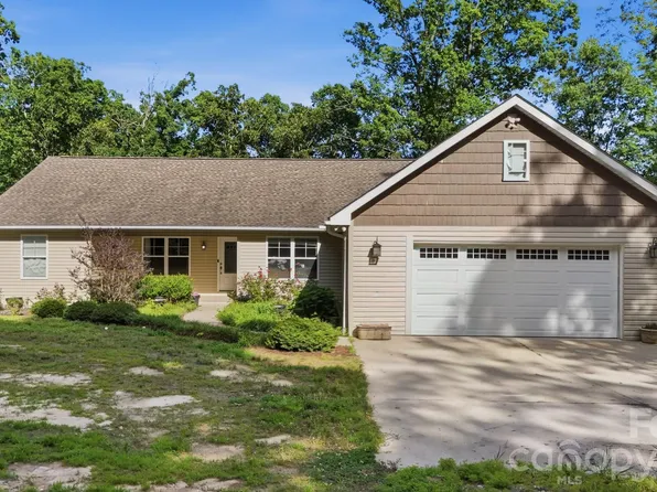 1555 Riverview Rd, Lincolnton, NC 28092