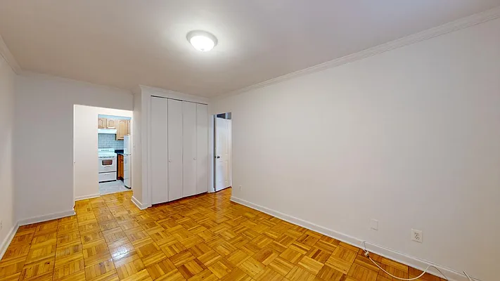 Rented by Bond New York | media 2