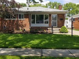 21447 Share St, Saint Clair Shores, MI