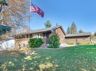 733 11th Ave NW, New Brighton, MN 55112