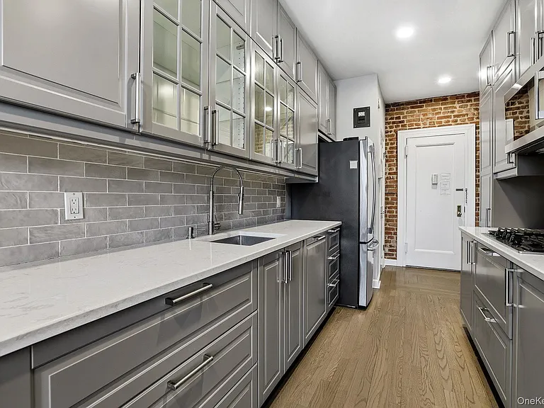 11 Alden Rd #1M — Photo 10
