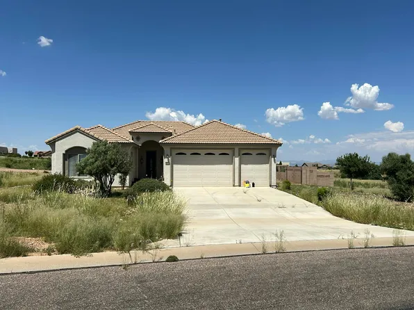 6775 E Big Spur Cir, Hereford, AZ 85615