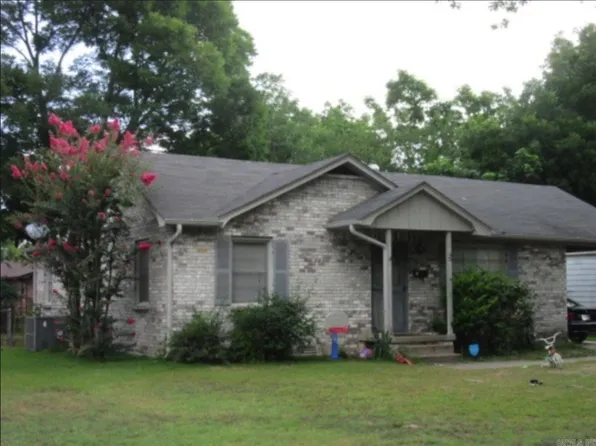 5 Neal Pl, Little Rock, AR 72217