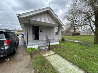 3811 Hickory St, Inkster, MI 48141