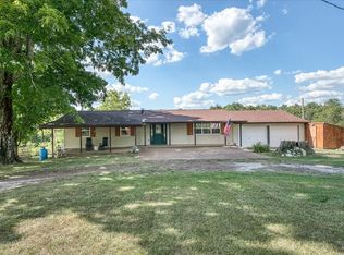 493 Crockett Lake Dr, Crossville, TN 38572
