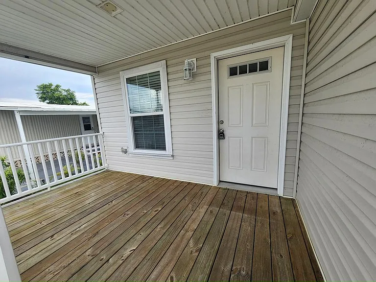 215 Caviller Ct #215 — Photo 7