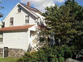 2nd image of 7 Chestnut St #R