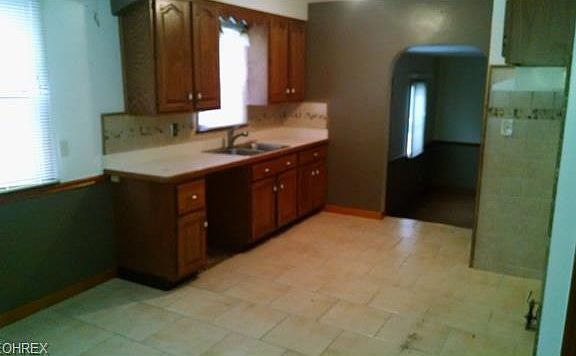 4th image of 6015 Brownfield Dr
