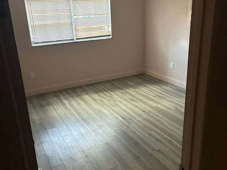 3704 Broadway #120 — Photo 8