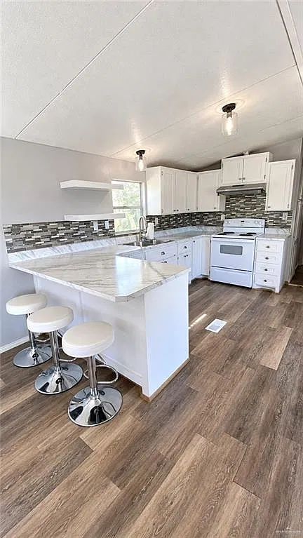 2 bed, 2.0 bath, 1056 sqft, $850 — Photo 3