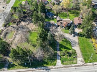 610 Commissioners Rd W, London, ON N6K1B8