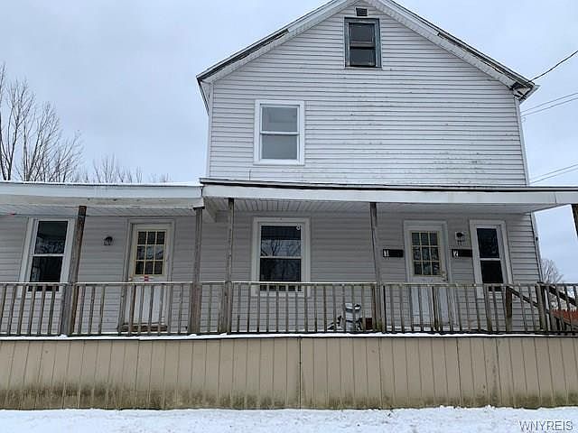 2nd image of 32 York St