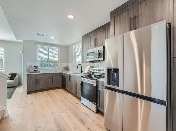 Applewood Townhomes, 11611 W 16th Ave #11661, Denver, CO 80215