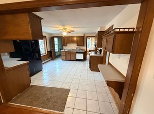 36-38 Rowley St #2, Agawam, MA 01001