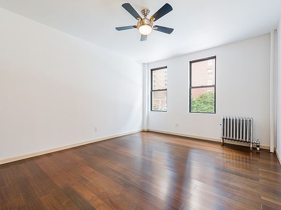 3rd image of 235 Lexington Ave APT 5