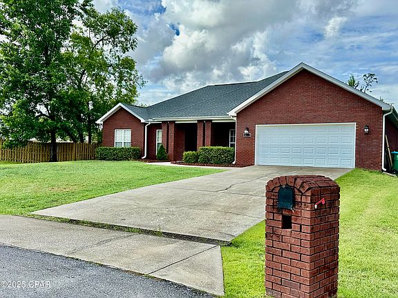 3rd image of 10802 Cedar Ridge Ln