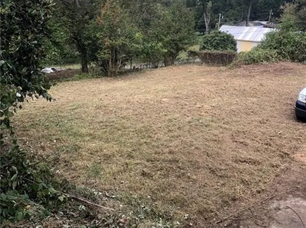 704 E Gibson St, Cedartown, GA 30125