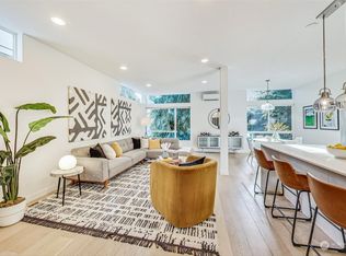 7329 Fauntleroy Way SW, Seattle, WA 98136