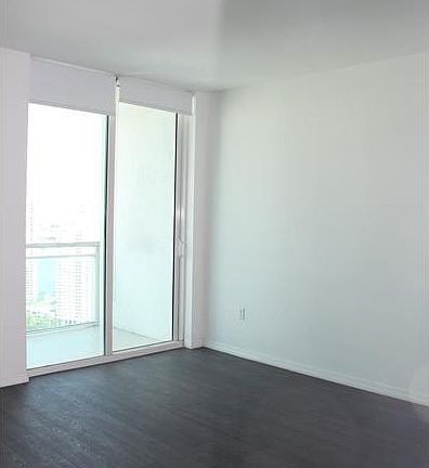 5th image of 950 Brickell Bay Dr APT 3514