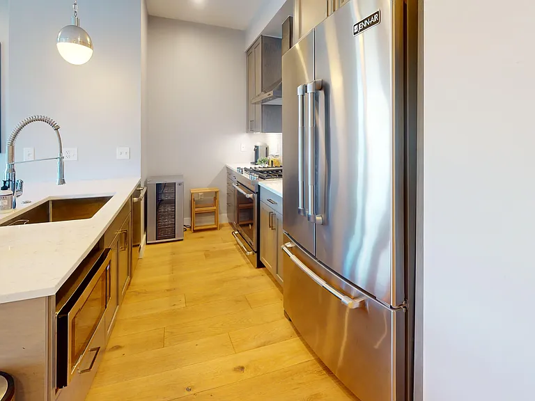 1650 Commonwealth Ave #202 — Photo 4