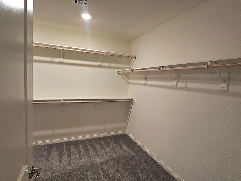 7647 Duran Harbor Ln — Photo 47