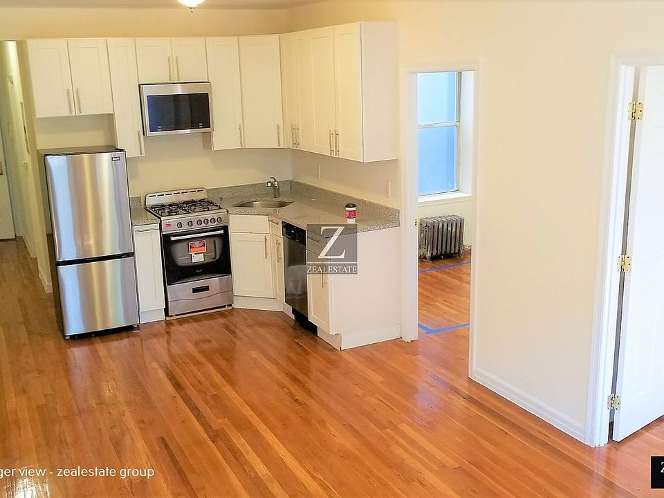 1st image of 251 8th St APT 3