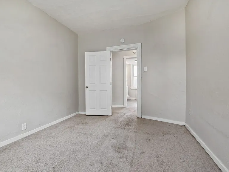 571 Washington Avenue — Photo 14