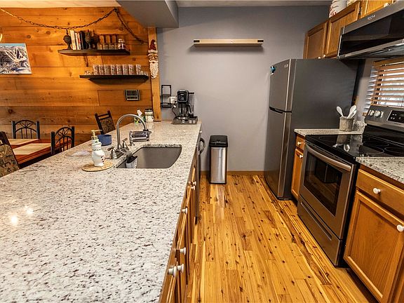 5th image of 510 Kooser Cir