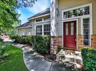 70 Wintergreen Trl, Spring, TX 77382