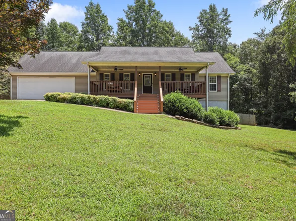 431 Grindstone Creek Dr, Clarkesville, GA 30523