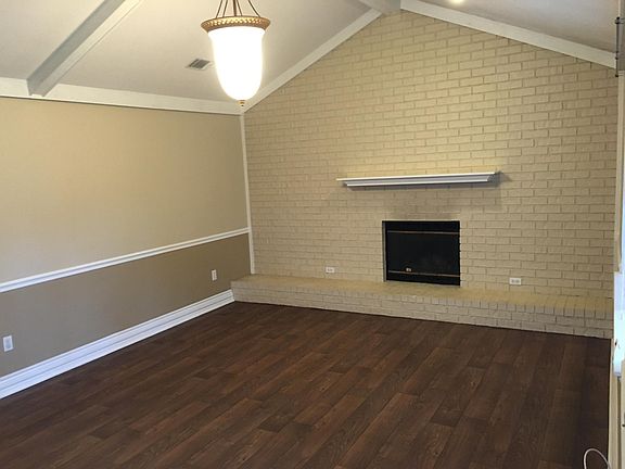 Living room with fireplace