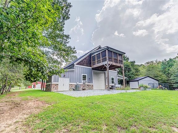 3rd image of 850 Bethel Church Rd SE