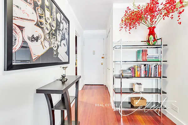 Rented by Sotheby's International Realty | media 28