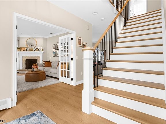 2nd image of 321 Bellis Rd