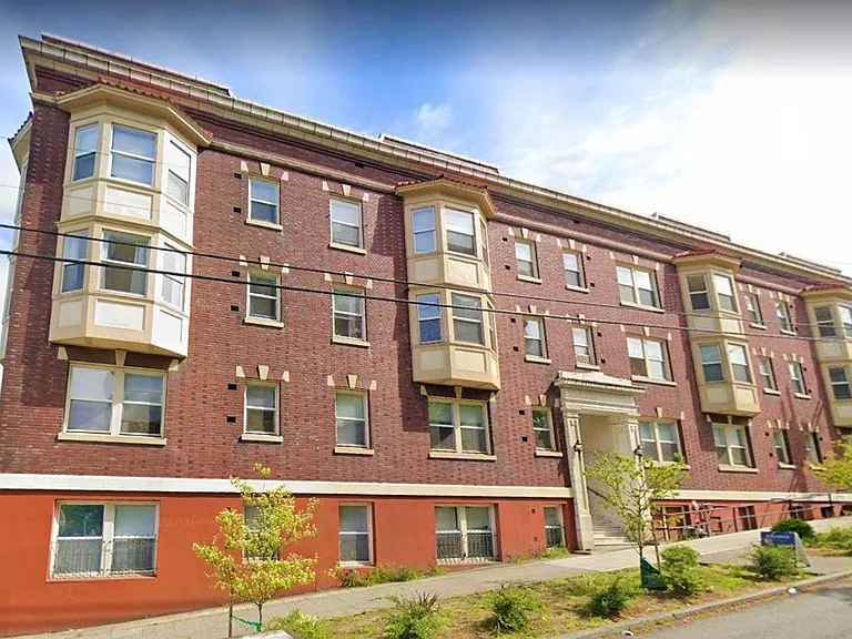 St Florence Apartments — Photo 28