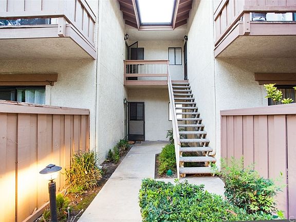 2nd image of 22721 Lakeway Dr Unit 410