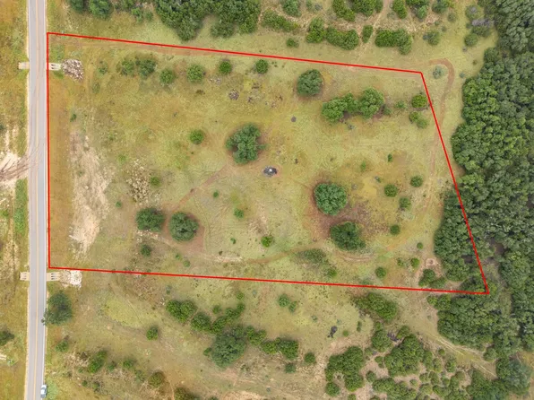 341 E Flying Owl Dr, Johnson City, TX 78636
