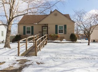 570 S McKinley Ave, Kankakee, IL 60901