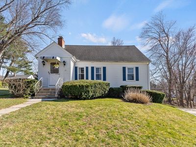17 McKinley Ave, South Hadley, MA, 01075