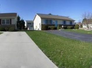 429 Ridge Ave, Mcsherrystown, PA 17344